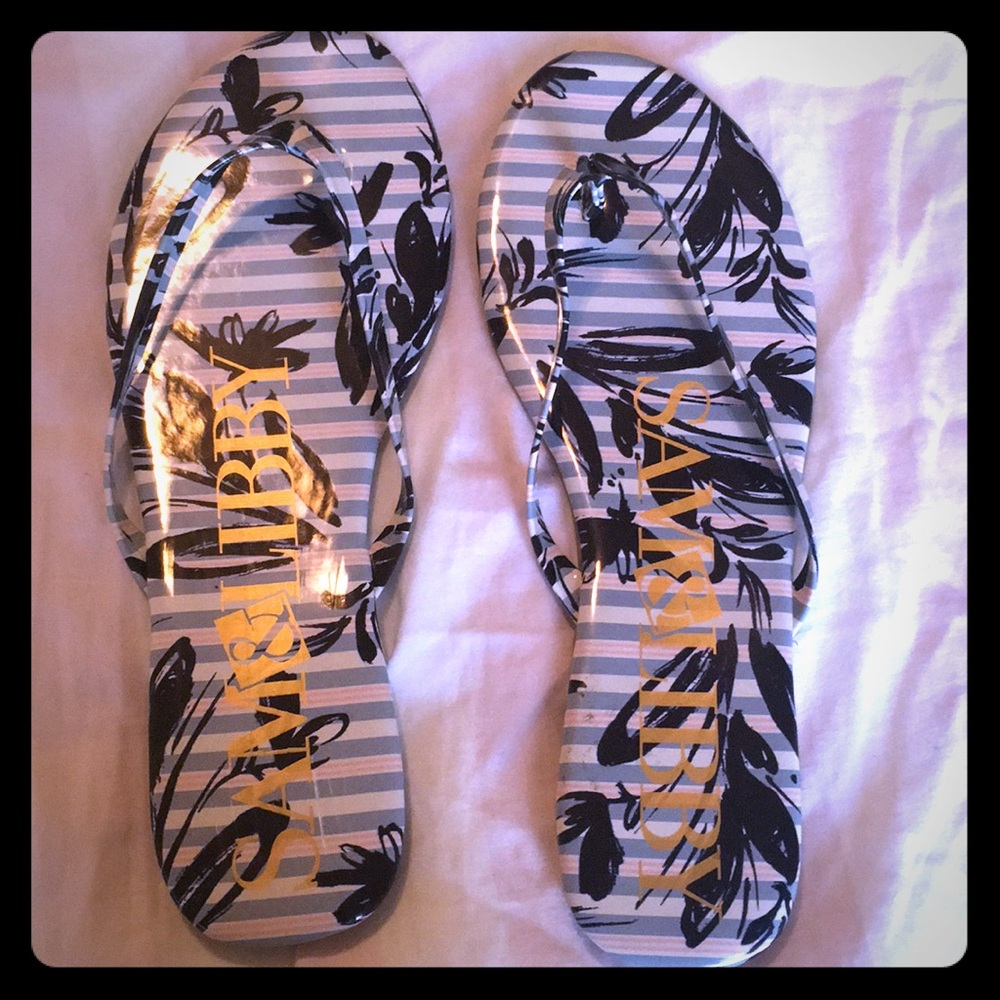 Sam and Libby flip flops.